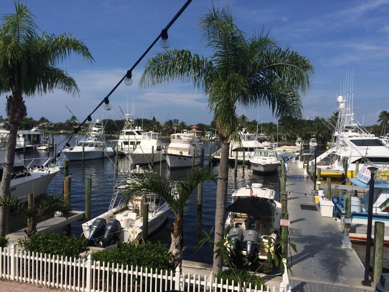Pirate'S Cove Resort And Marina - Stuart Kültér fotó