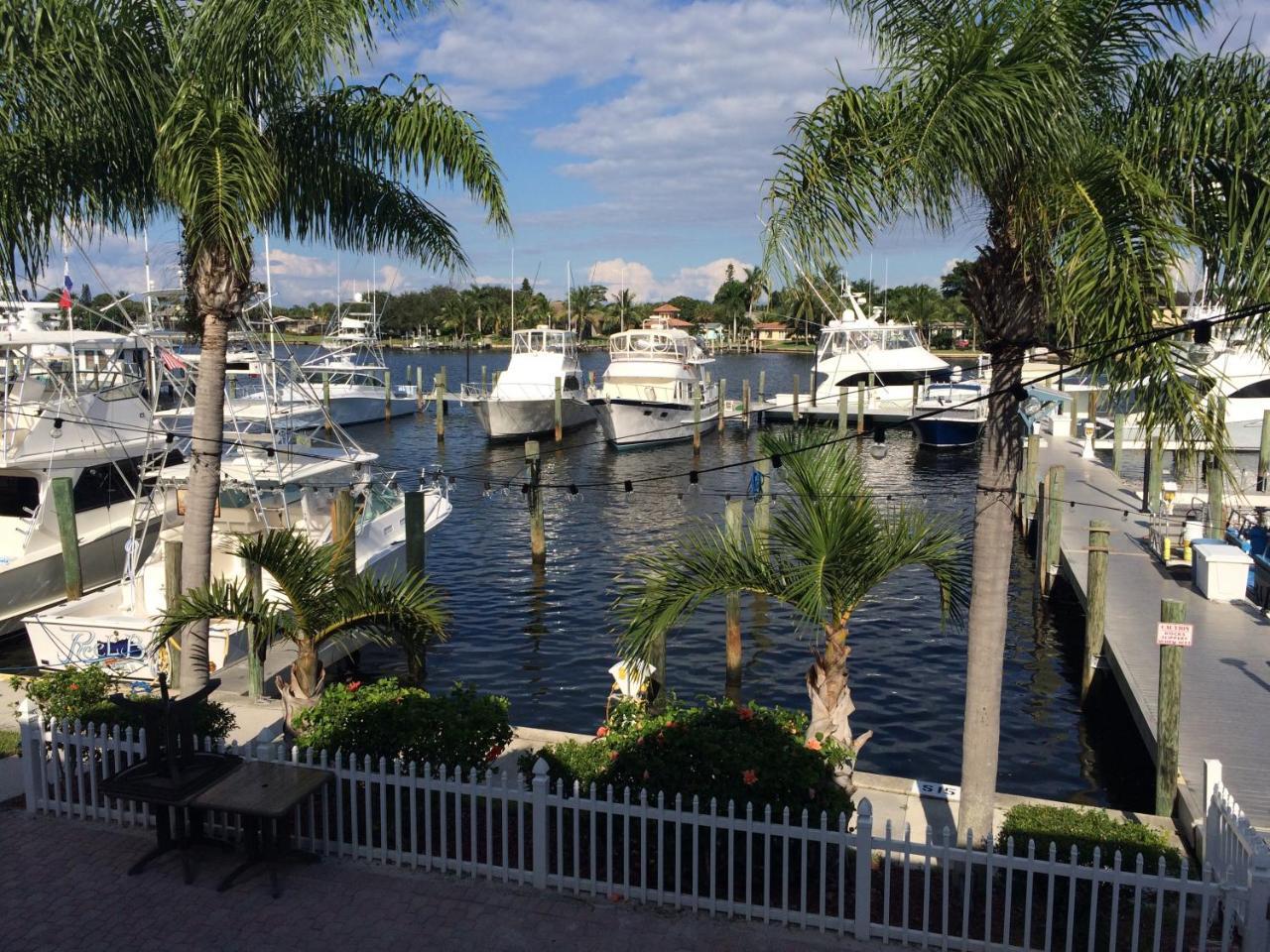 Pirate'S Cove Resort And Marina - Stuart Kültér fotó